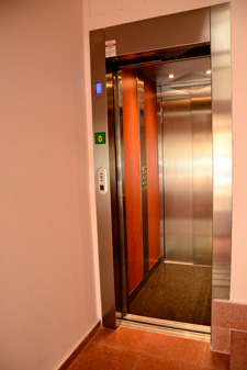 Instalación de ascensores en Irún (Gipuzkoa)